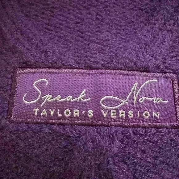 SOLD OUT! NEW - Taylor Swift Speak Now Taylor's Version Cardigan Purple Size M/L - Picture 7 of 9